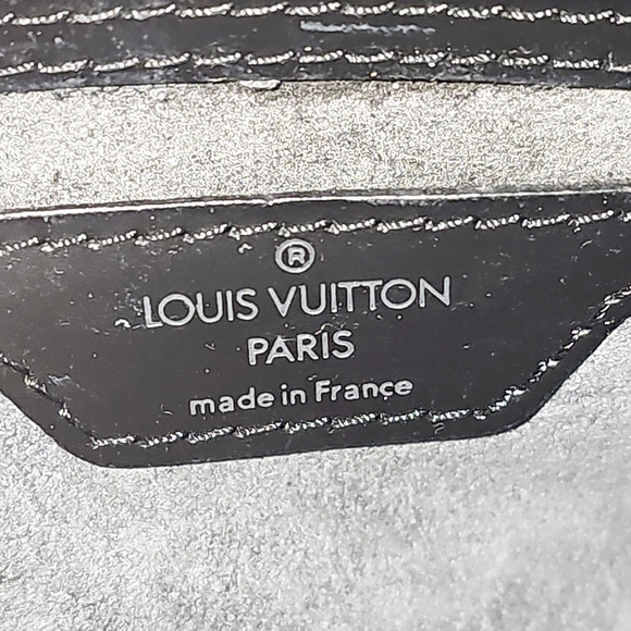 🔥😍GIFTABLE- Beautiful Condition 🔥😍 Authentic Louis Vuitton Epi Backpack - Picture 6 of 17